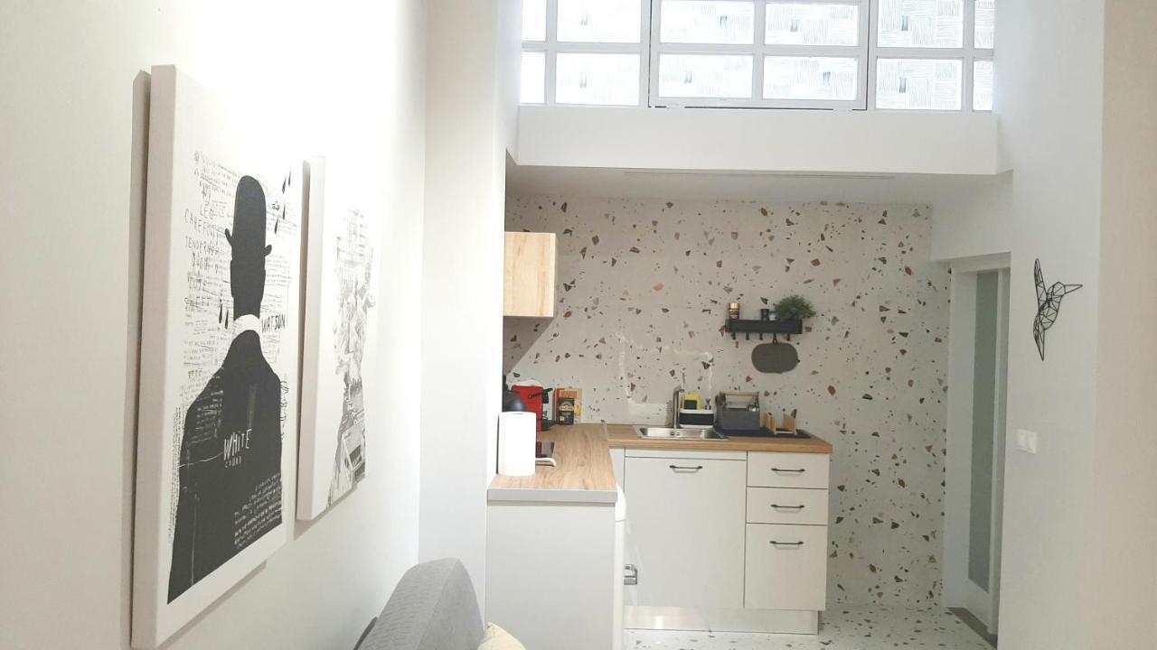 Habitat Nafplio Bnb - Open Space Studio Экстерьер фото